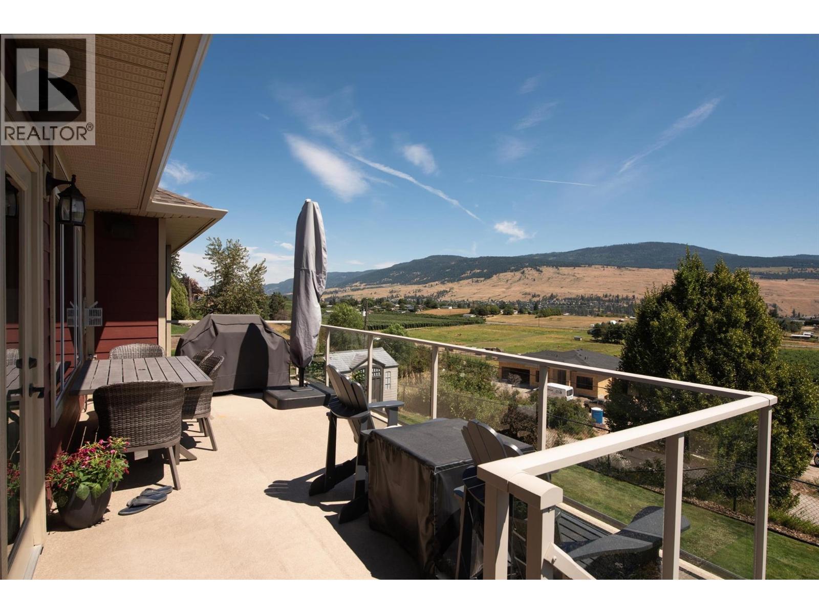 9761 Crofton Road, Lake Country, British Columbia