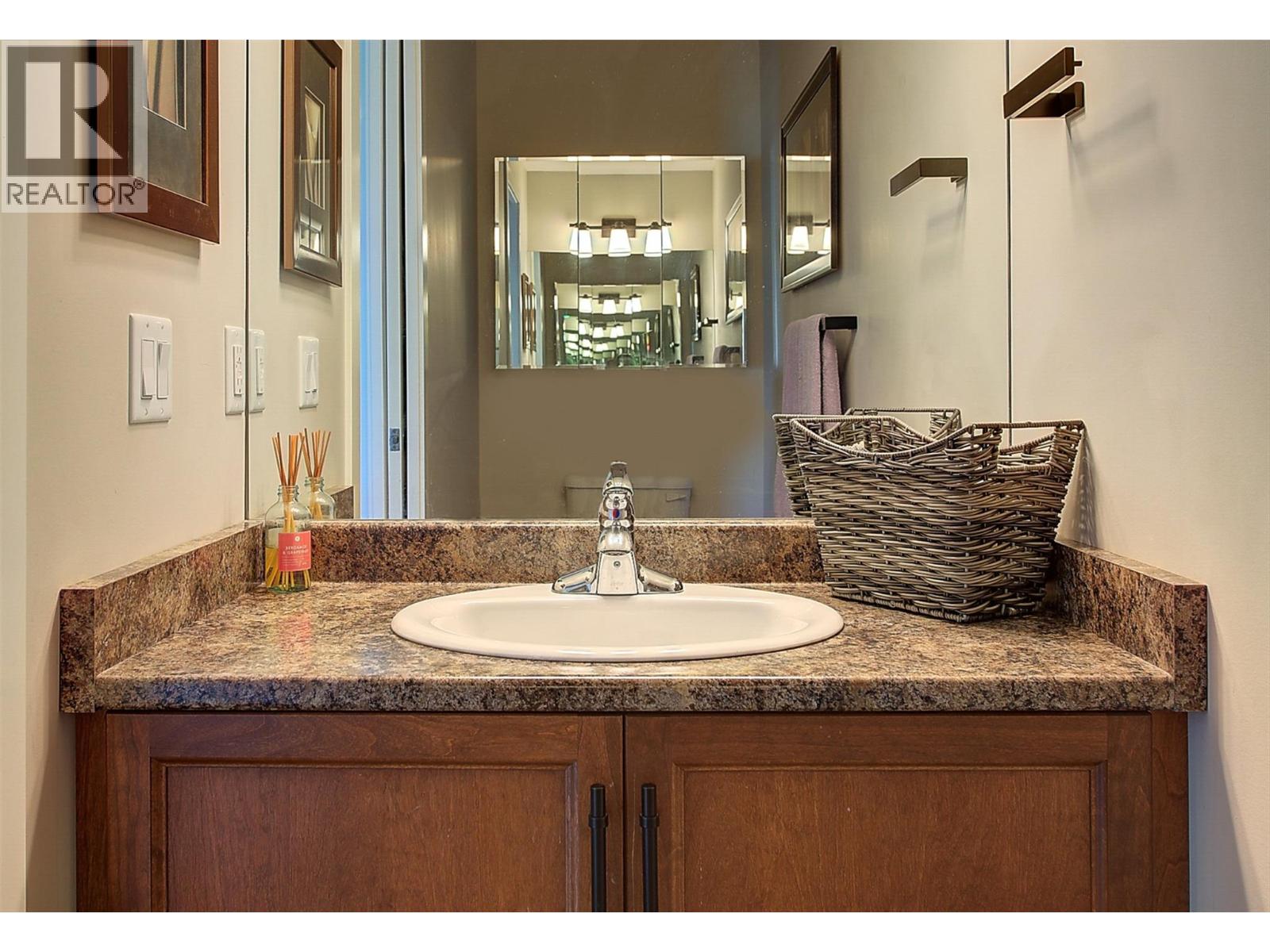 9761 Crofton Road, Lake Country, British Columbia V4V 2S1 - Photo 45 - 10374312