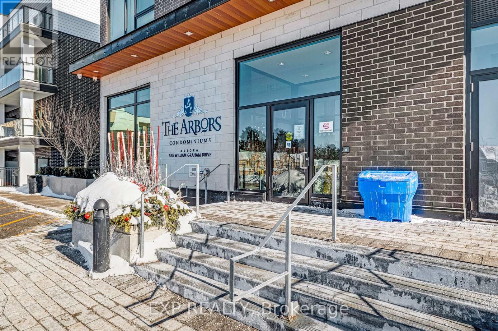 115 - 555 William Graham Drive, Aurora, Ontario  L4G 7C4 - Photo 4 - N12742258