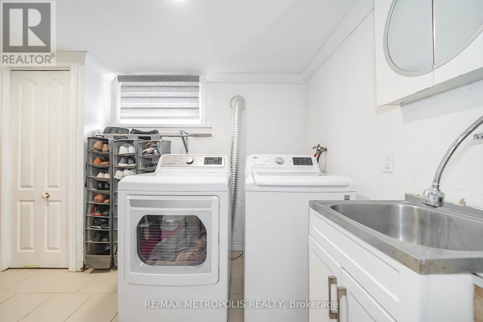 23 Hawman Avenue, King (Nobleton), Ontario  L0G 1N0 - Photo 38 - N12742264