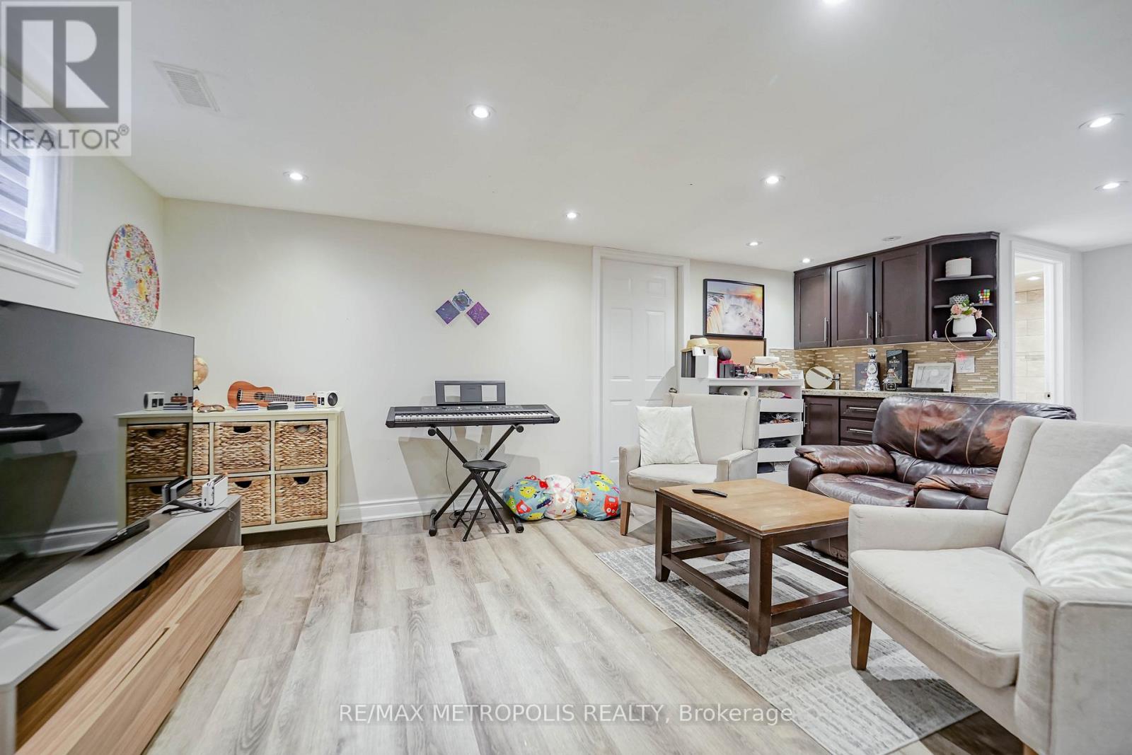 23 Hawman Avenue, King (Nobleton), Ontario  L0G 1N0 - Photo 44 - N12742264