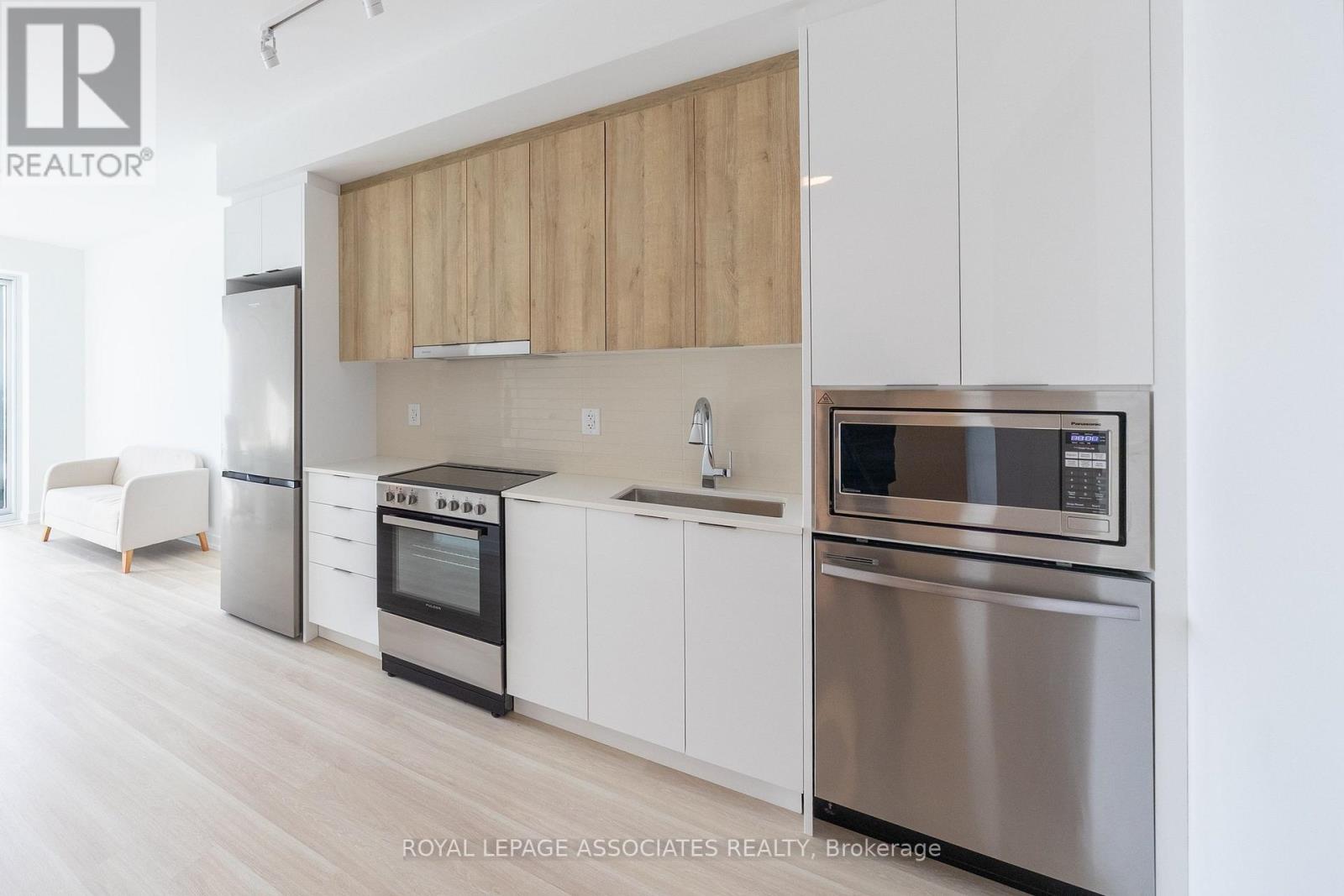 B-723 - 9751 Markham Road, Markham, Ontario  L6E 0W3 - Photo 10 - N12742348