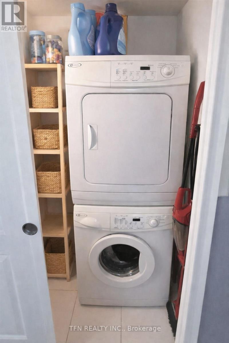 807 - 30 North Park Road, Vaughan, Ontario  L4J 0G6 - Photo 5 - N12742394