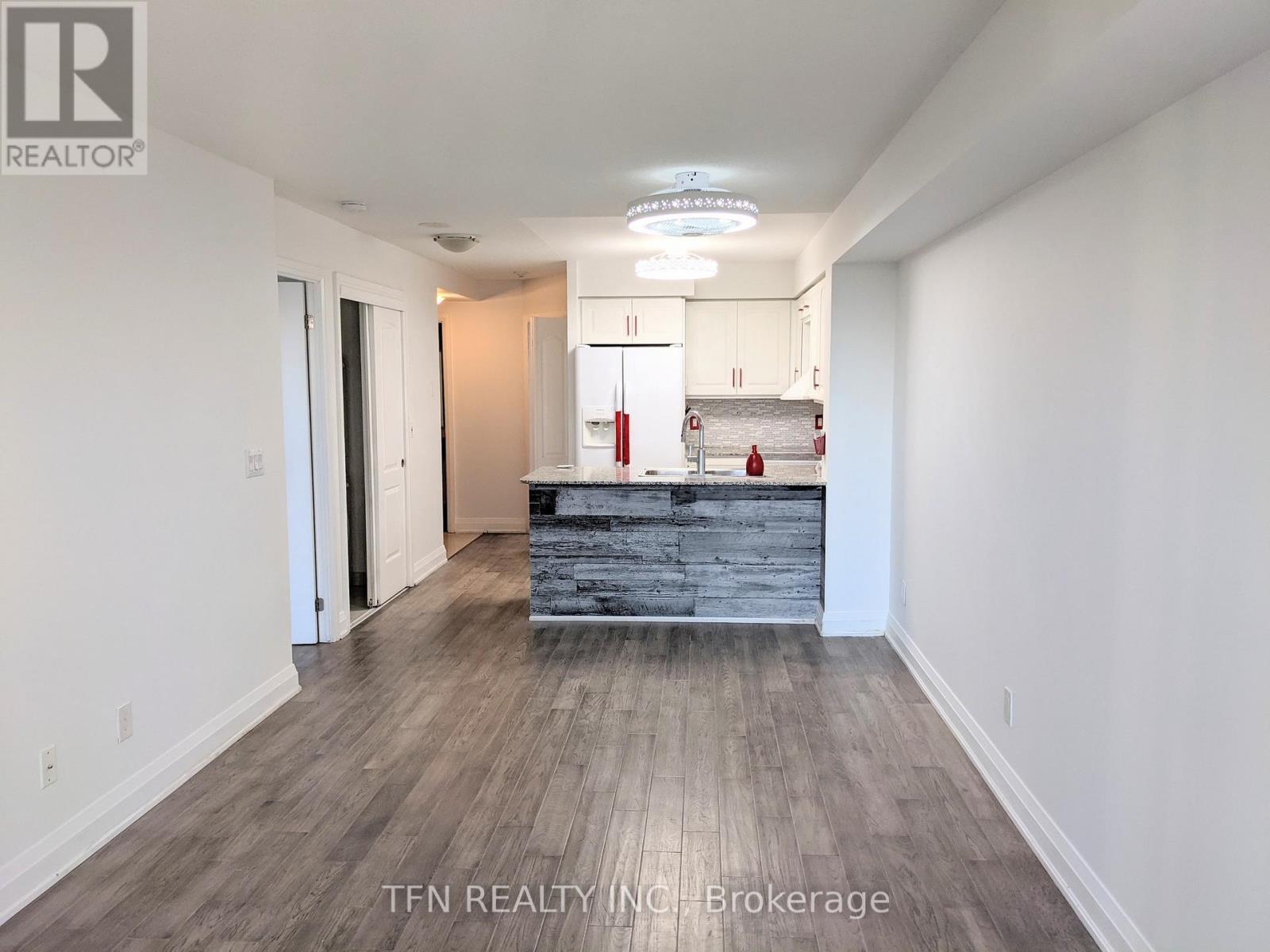 807 - 30 North Park Road, Vaughan, Ontario  L4J 0G6 - Photo 8 - N12742394