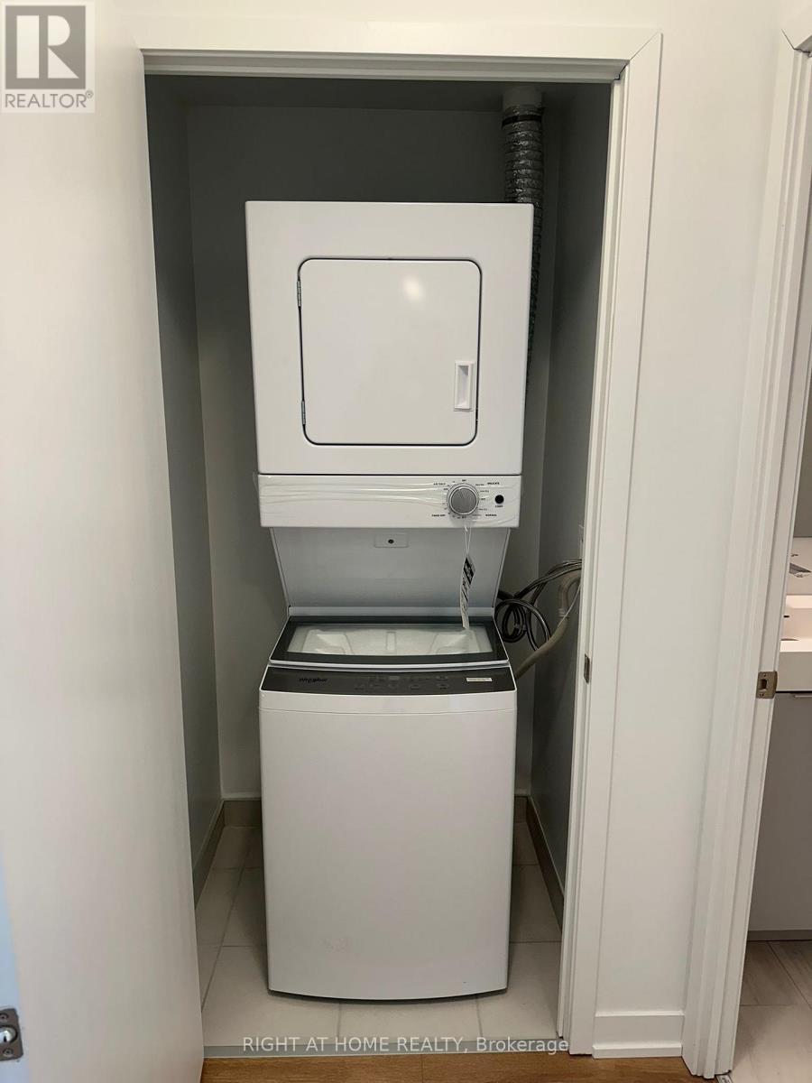 1232 - 498 Caldari Road, Vaughan, Ontario  L4K 0R6 - Photo 5 - N12742486