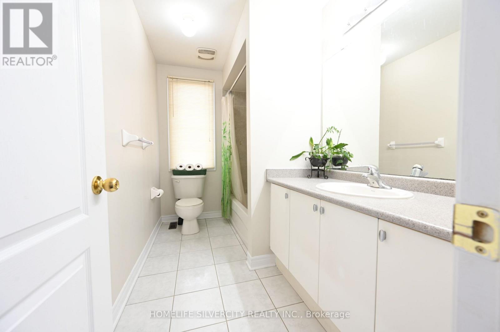 6 Truscott Avenue, Georgina, Ontario  L4P 0B3 - Photo 37 - N12742496