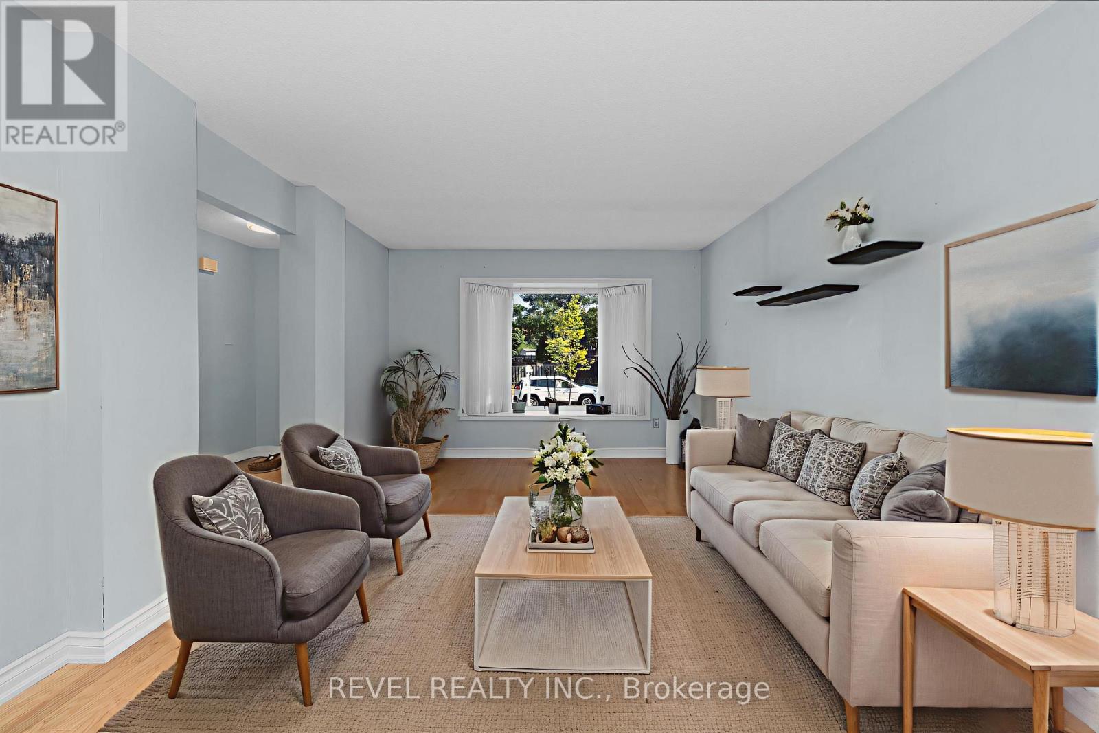 70 Lillian Crescent, Barrie, Ontario  L4N 5H7 - Photo 4 - S12742260