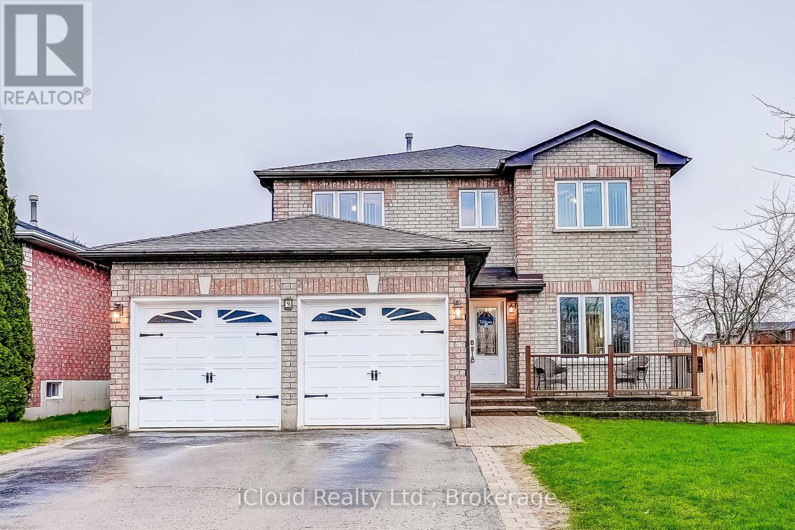 9 TIMOTHY LANE S, Barrie, Ontario