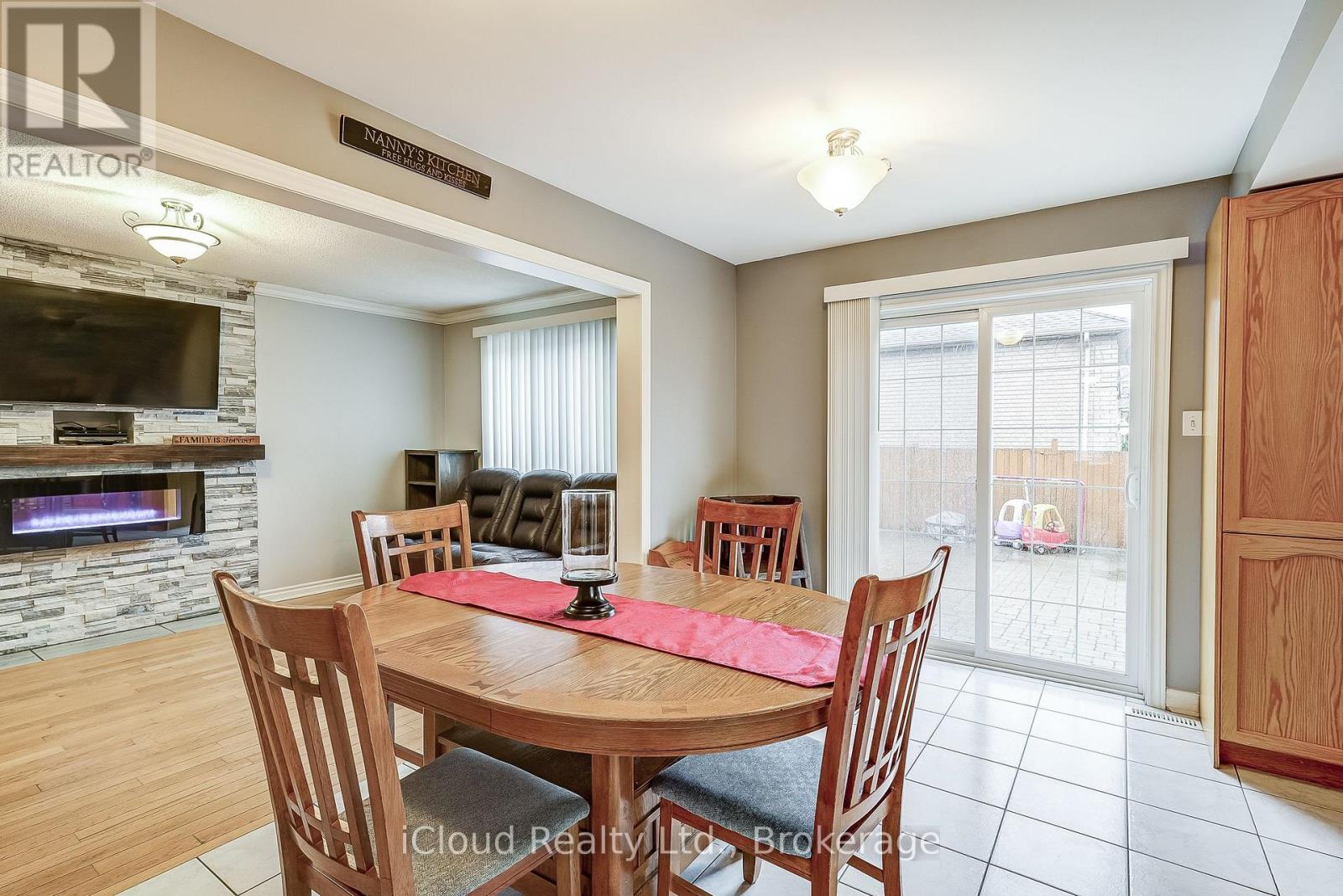 9 Timothy Lane S, Barrie, Ontario  L4N 0Z7 - Photo 15 - S12742436