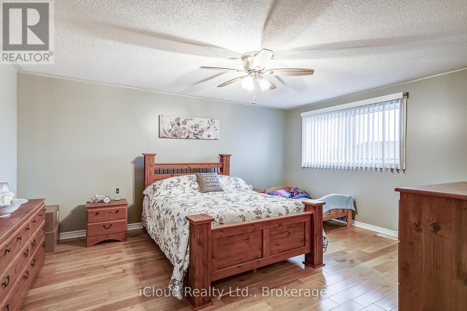 9 Timothy Lane S, Barrie, Ontario  L4N 0Z7 - Photo 23 - S12742436