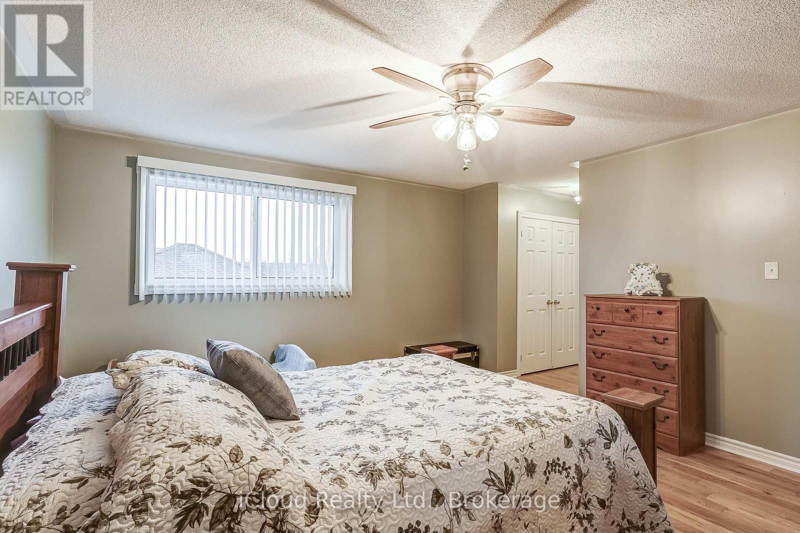 9 Timothy Lane S, Barrie, Ontario  L4N 0Z7 - Photo 24 - S12742436