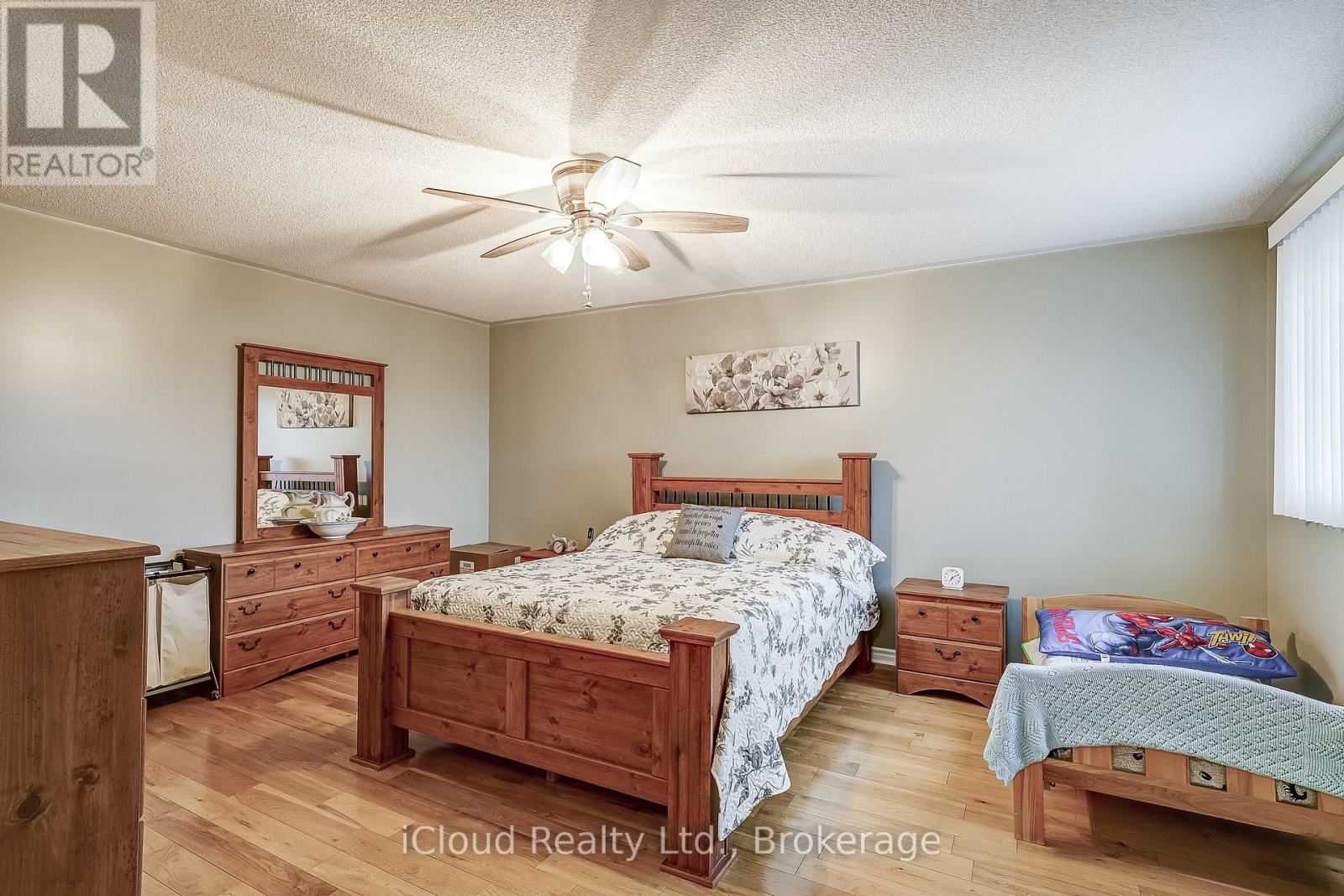 9 Timothy Lane S, Barrie, Ontario  L4N 0Z7 - Photo 26 - S12742436