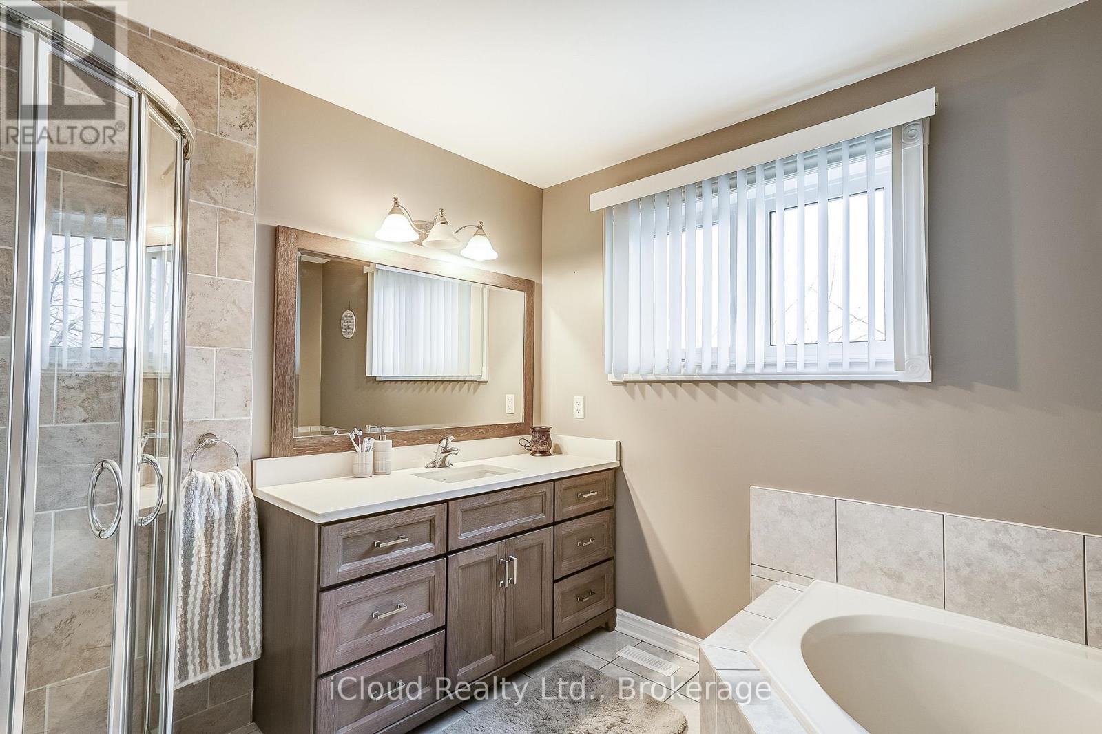 9 Timothy Lane S, Barrie, Ontario  L4N 0Z7 - Photo 28 - S12742436