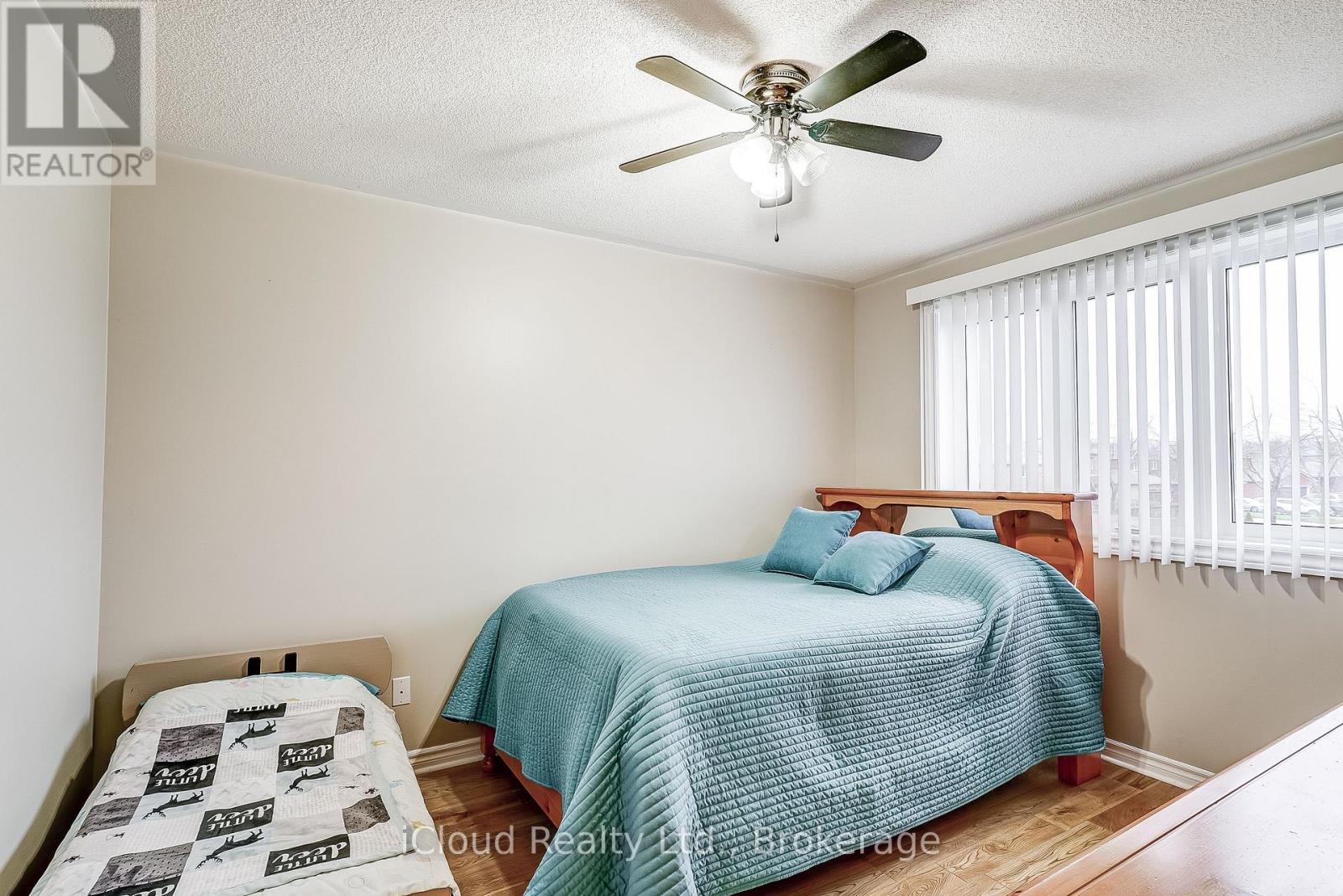 9 Timothy Lane S, Barrie, Ontario  L4N 0Z7 - Photo 32 - S12742436