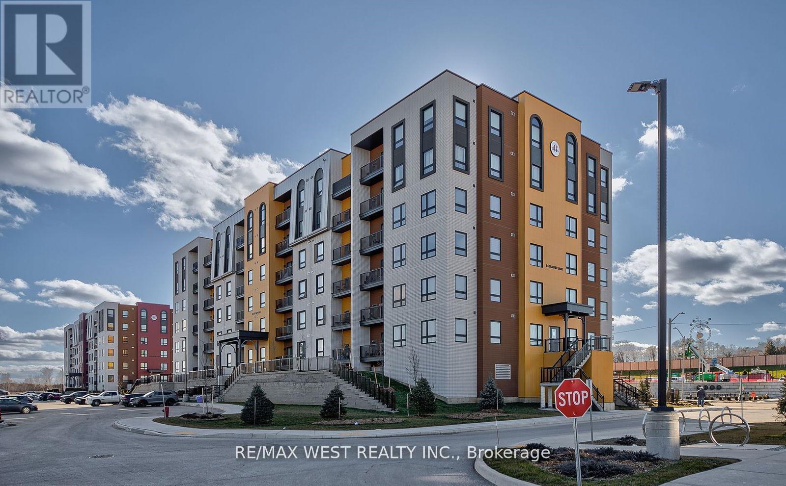 606 - 8 CULINARY LANE, Barrie, Ontario