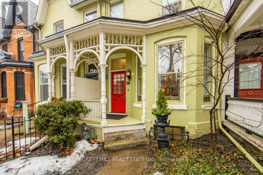 92 Willcocks Street, Toronto, Ontario  M5S 1C8 - Photo 3 - C12721870