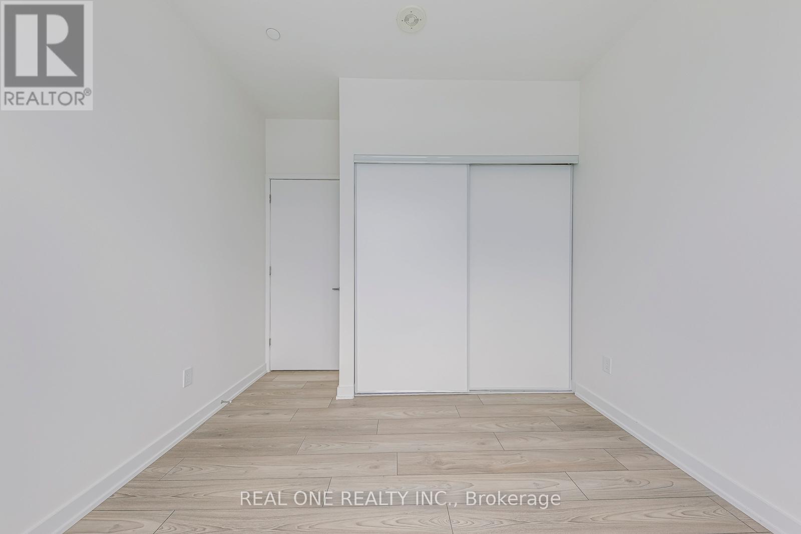 1012 - 8 Tippett Road, Toronto, Ontario  M3H 0E7 - Photo 38 - C12735280