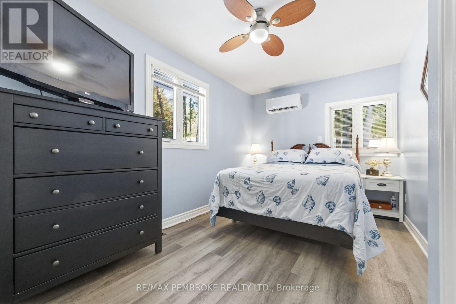 229 Holiday Lane, North Algona Wilberforce, Ontario  K0J 1T0 - Photo 42 - X12637280