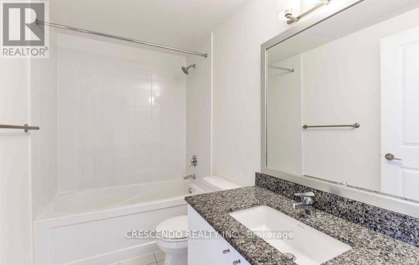 1010 - 75 Eglinton Avenue W, Mississauga, Ontario  L5R 0E5 - Photo 8 - W12742256