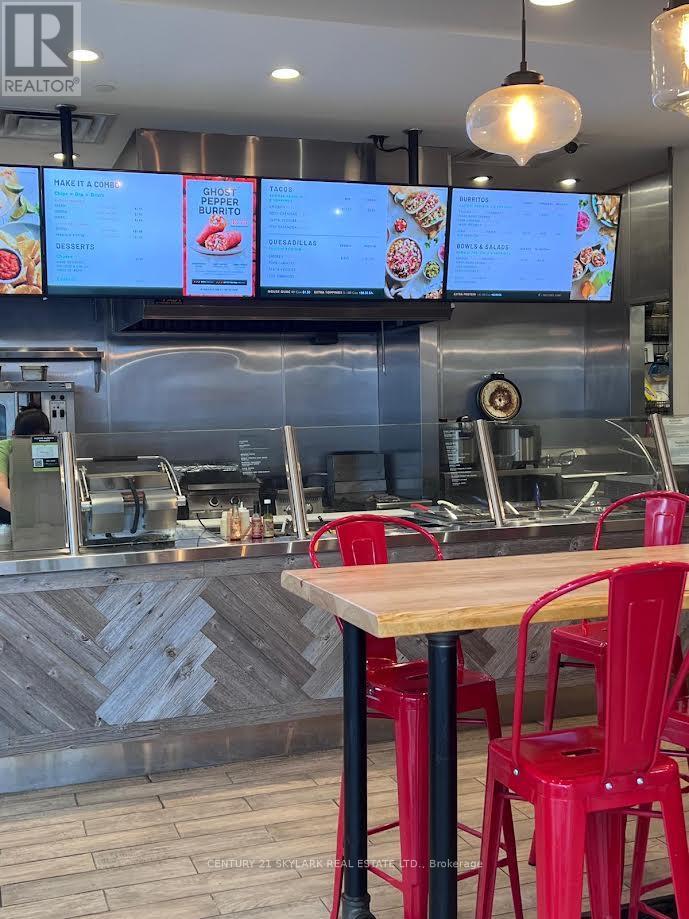 930 - 13850 Steeles Avenue, Halton Hills, Ontario  L7G 0J1 - Photo 3 - W12742316