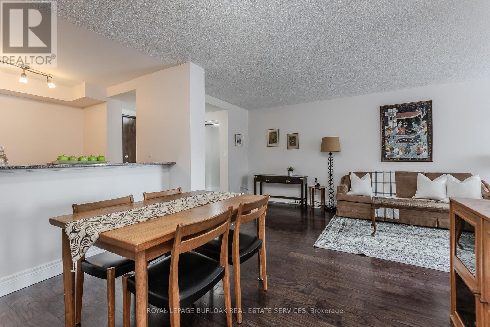 511 - 1276 Maple Crossing Boulevard, Burlington, Ontario  L7S 2J9 - Photo 11 - W12742340