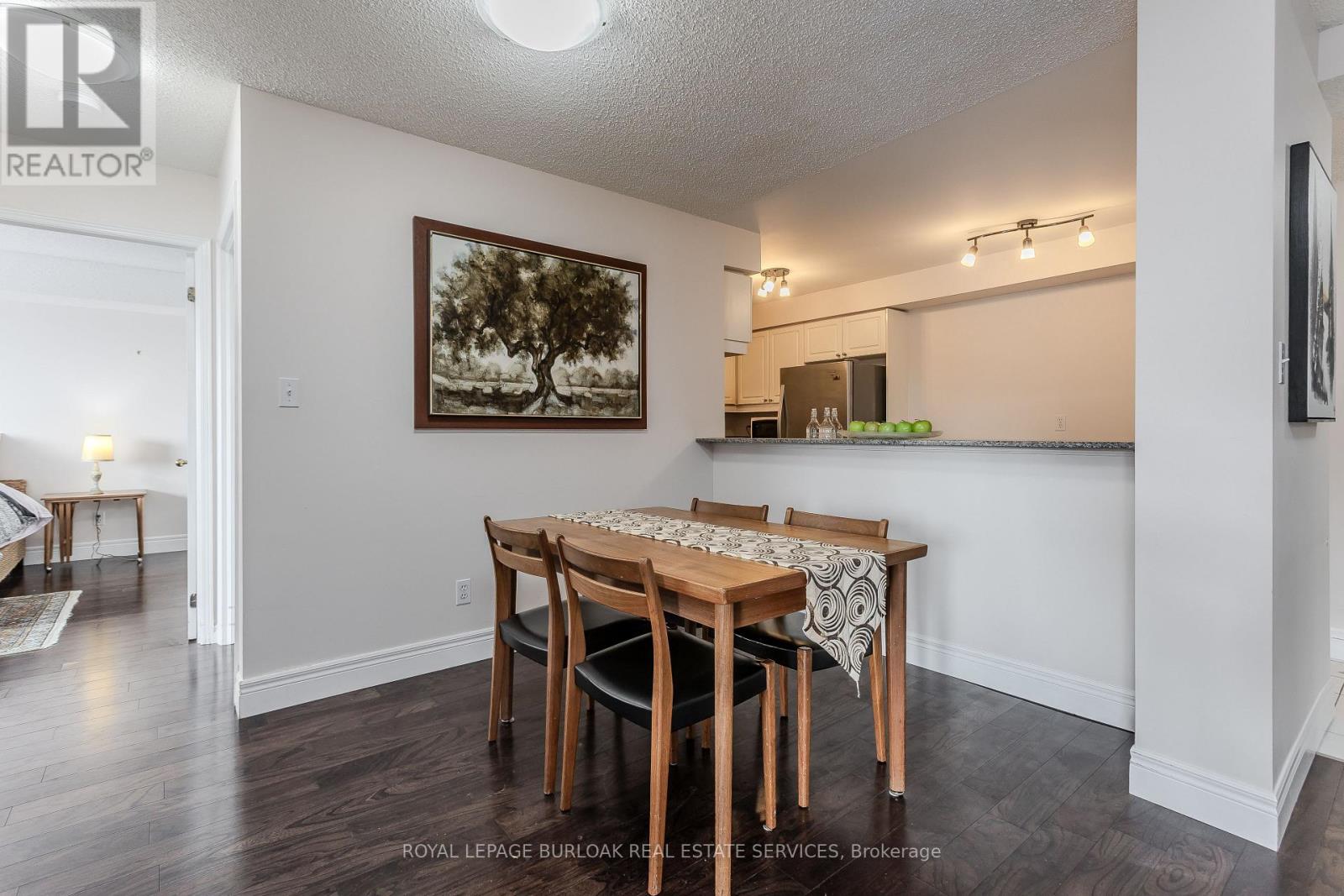 511 - 1276 Maple Crossing Boulevard, Burlington, Ontario  L7S 2J9 - Photo 12 - W12742340