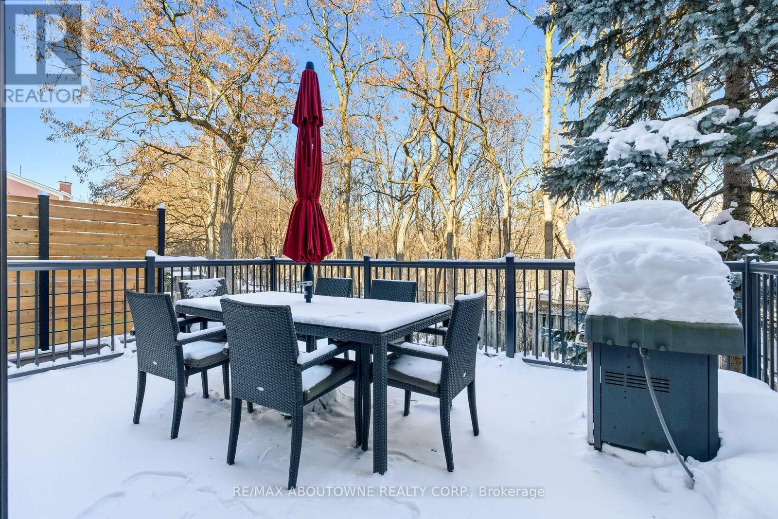 1489 Litchfield Road, Oakville, Ontario  L6H 5P4 - Photo 11 - W12742346