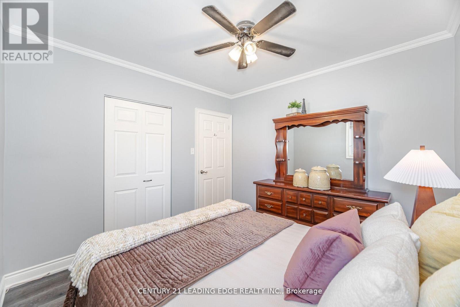 2574 Lundigan Drive, Mississauga, Ontario  L5J 3W1 - Photo 20 - W12742352