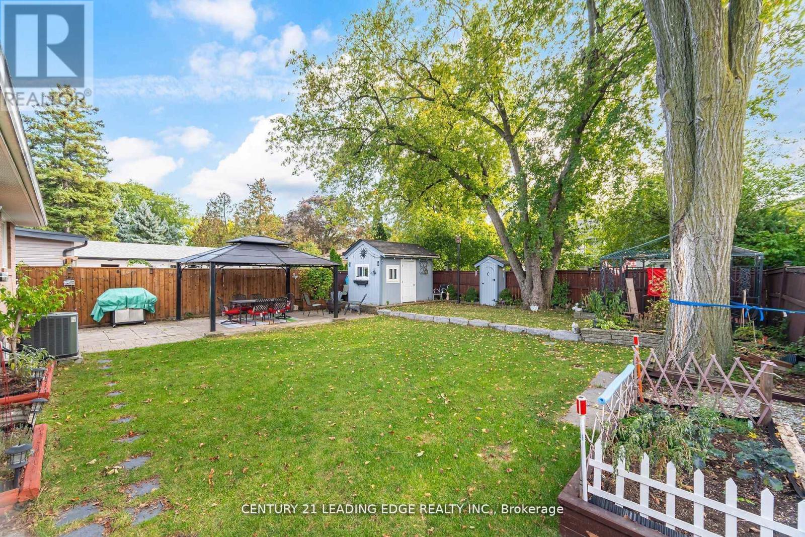 2574 Lundigan Drive, Mississauga, Ontario  L5J 3W1 - Photo 39 - W12742352