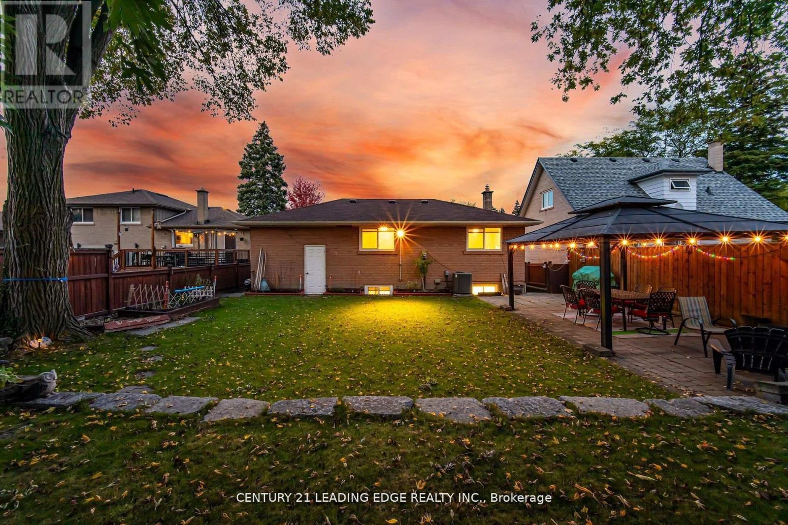 2574 Lundigan Drive, Mississauga, Ontario  L5J 3W1 - Photo 45 - W12742352