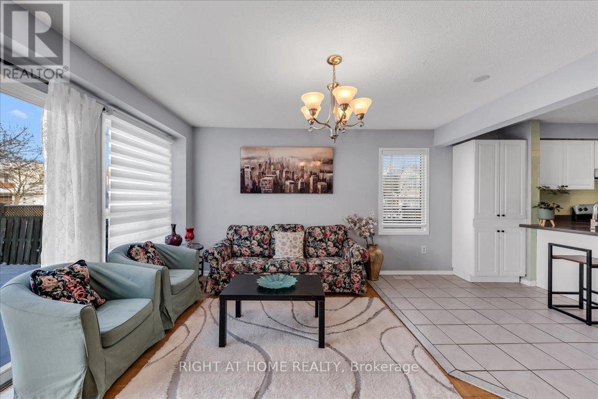 2 Wooliston Crescent, Brampton, Ontario  L6Y 4J3 - Photo 13 - W12742358