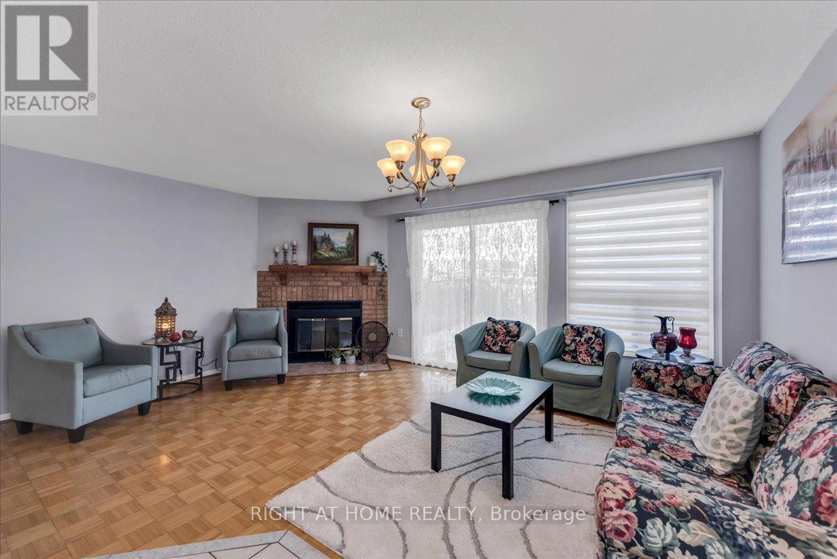 2 Wooliston Crescent, Brampton, Ontario  L6Y 4J3 - Photo 15 - W12742358