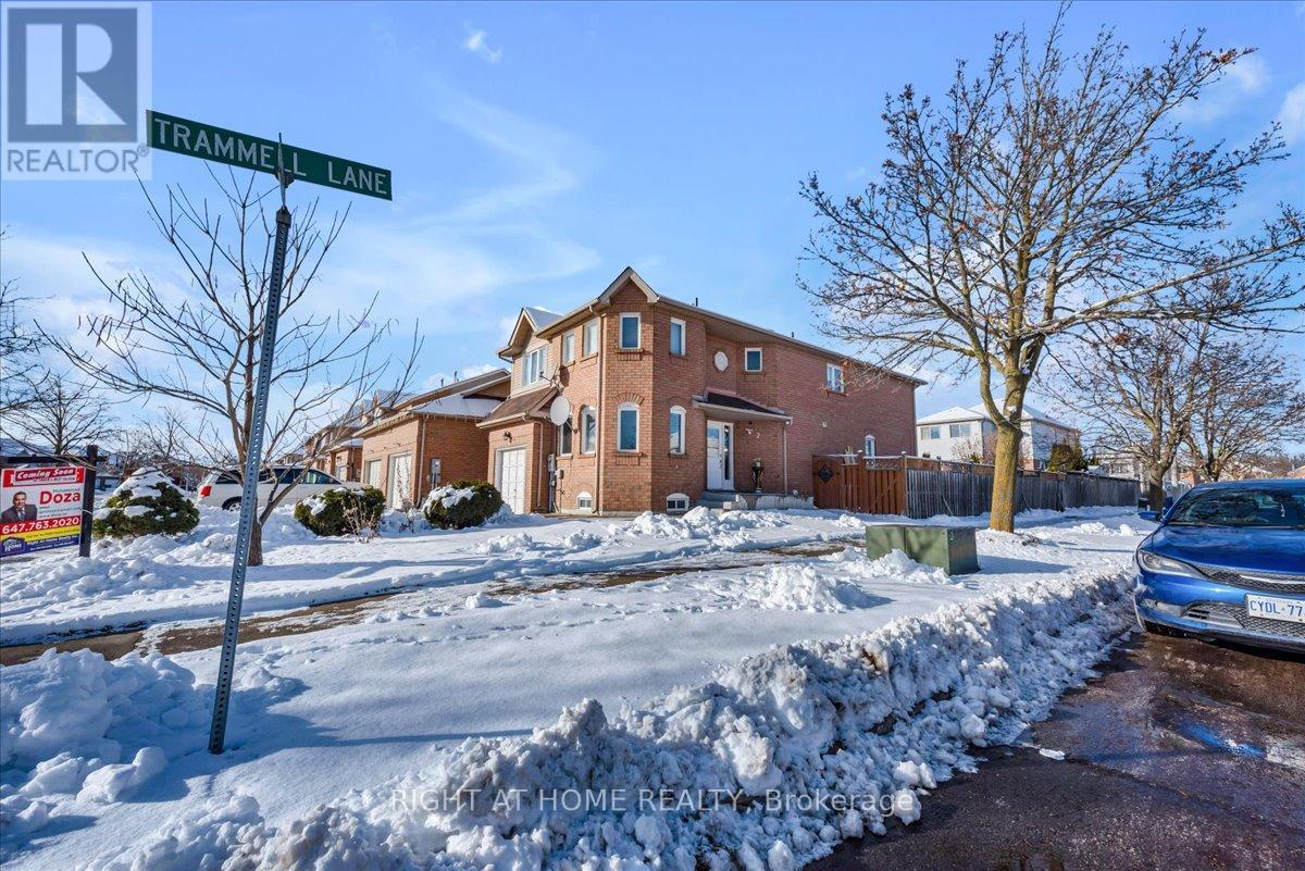 2 Wooliston Crescent, Brampton, Ontario  L6Y 4J3 - Photo 2 - W12742358