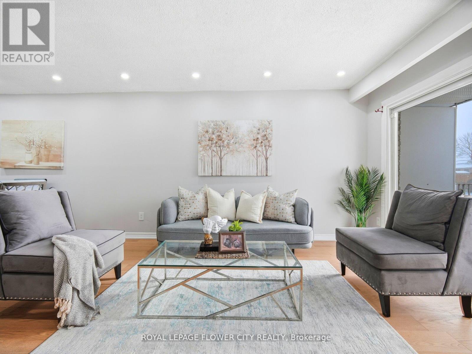 25 Abell Drive, Brampton, Ontario  L6V 2W1 - Photo 11 - W12742366