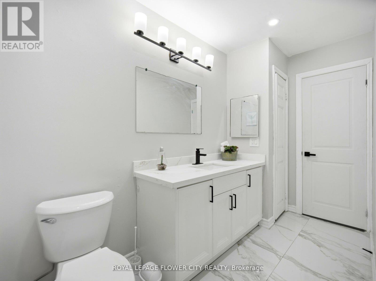 25 Abell Drive, Brampton, Ontario  L6V 2W1 - Photo 23 - W12742366