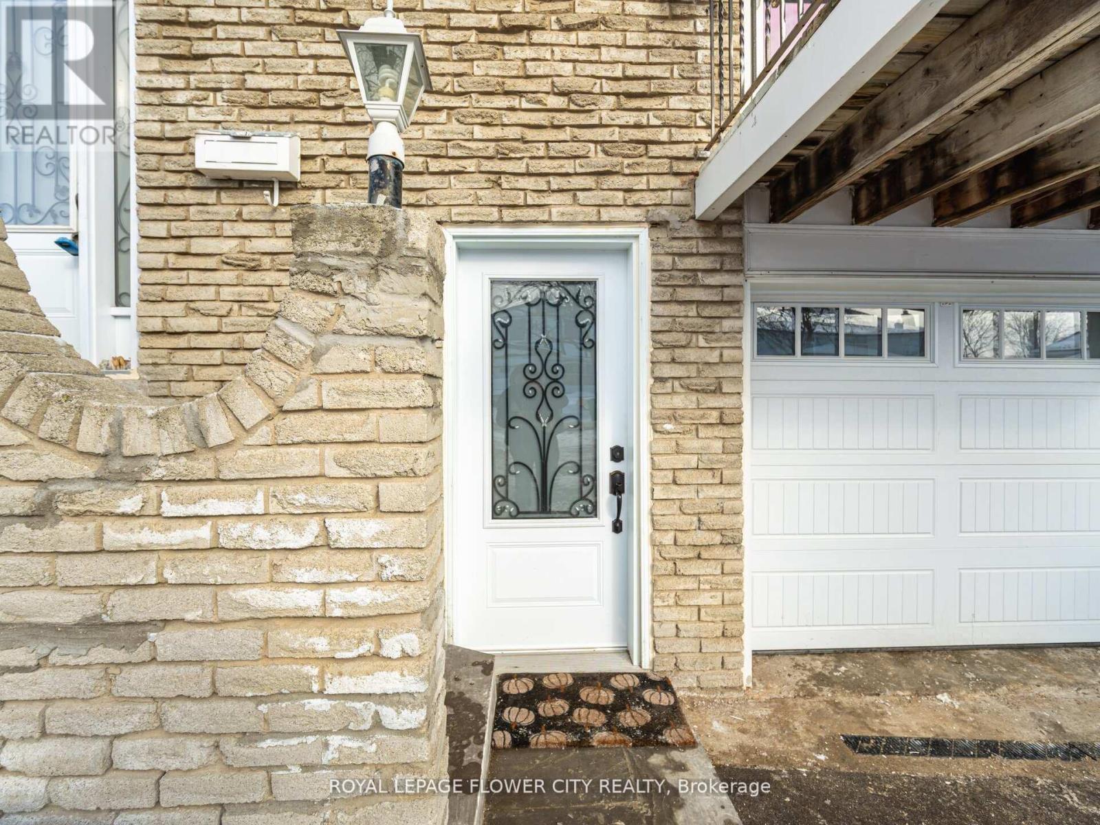 25 Abell Drive, Brampton, Ontario  L6V 2W1 - Photo 32 - W12742366