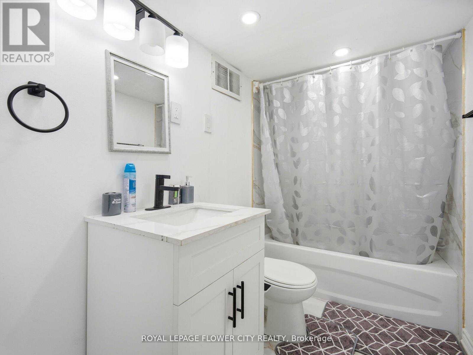 25 Abell Drive, Brampton, Ontario  L6V 2W1 - Photo 46 - W12742366