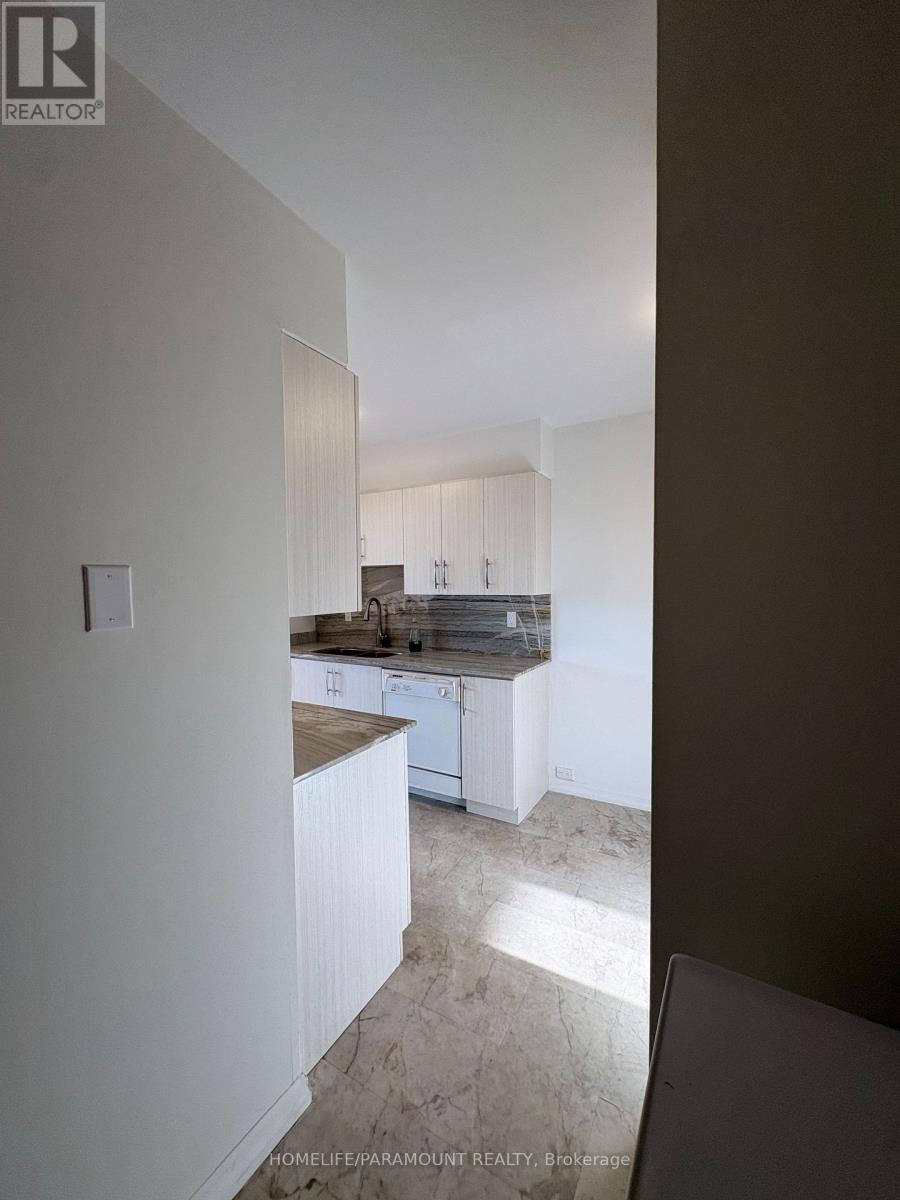 1611 - 45 Southport Street, Toronto, Ontario  M6S 3N5 - Photo 29 - W12742424