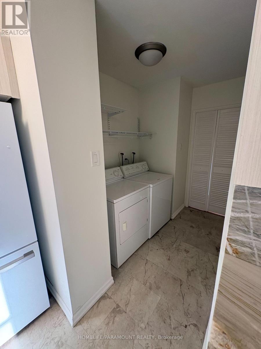 1611 - 45 Southport Street, Toronto, Ontario  M6S 3N5 - Photo 30 - W12742424