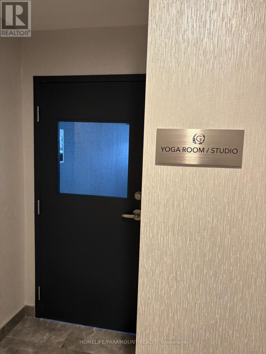 1611 - 45 Southport Street, Toronto, Ontario  M6S 3N5 - Photo 8 - W12742424