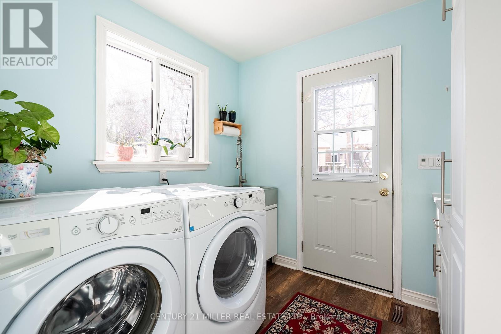 1404 Kimberley Drive, Oakville, Ontario  L6H 2W6 - Photo 13 - W12742444