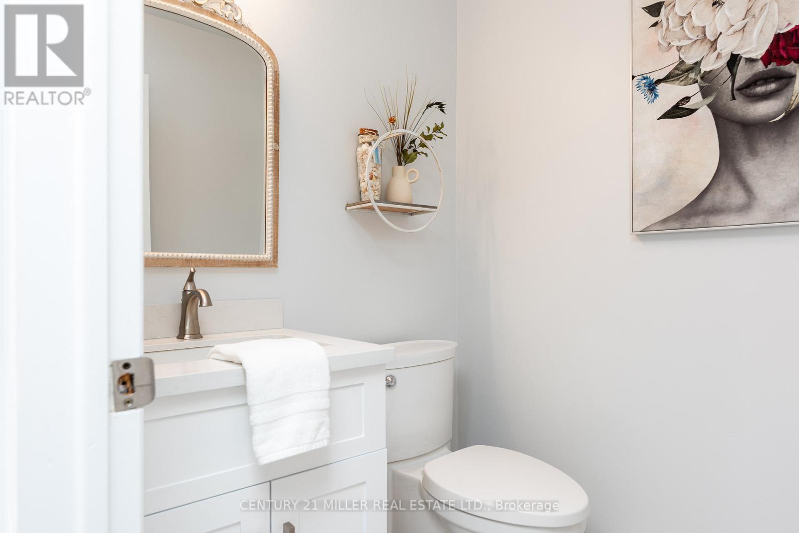 1404 Kimberley Drive, Oakville, Ontario  L6H 2W6 - Photo 14 - W12742444