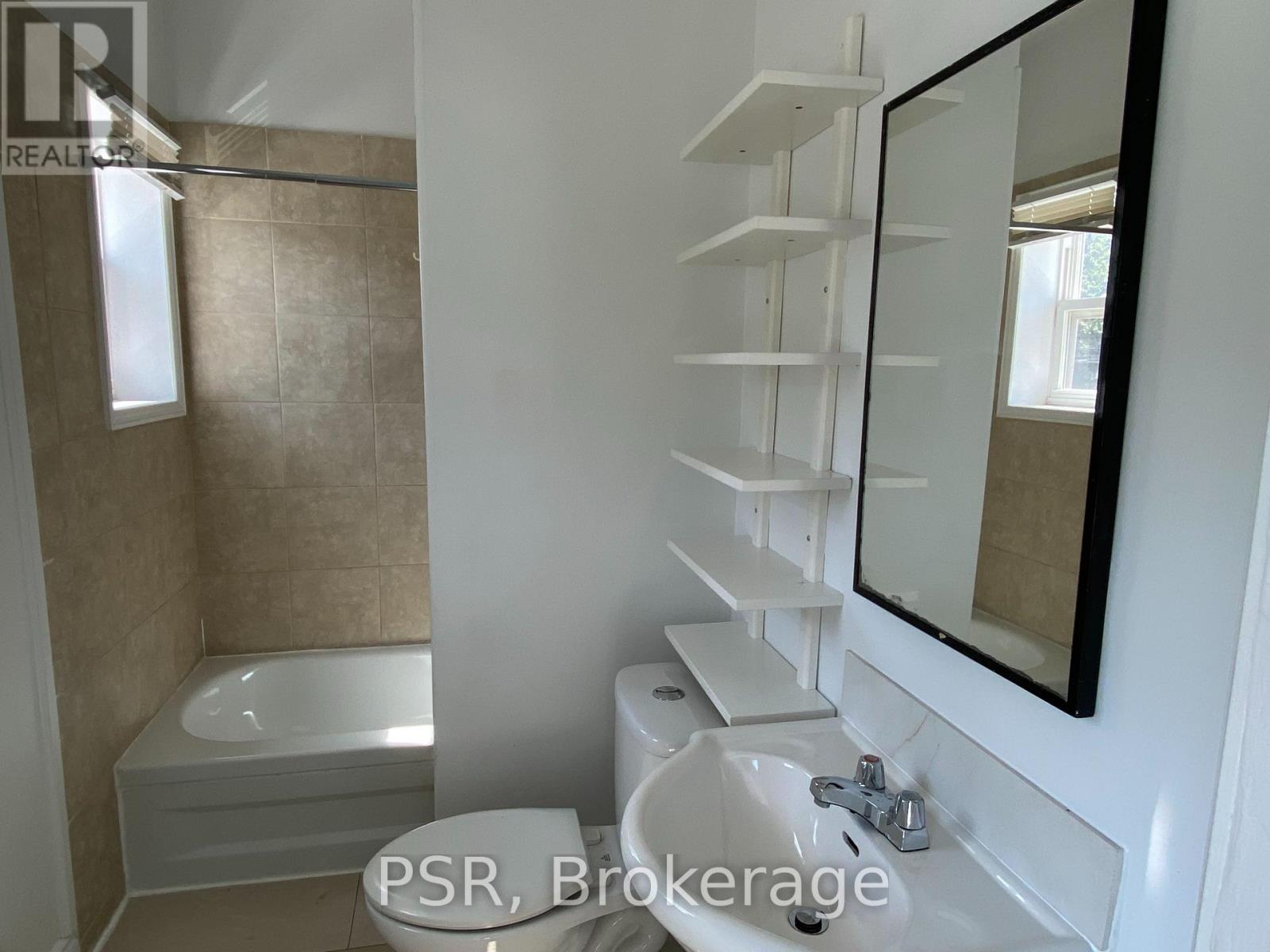 2 - 3110 Lake Shore Boulevard W, Toronto, Ontario  M8V 1L2 - Photo 8 - W12742466