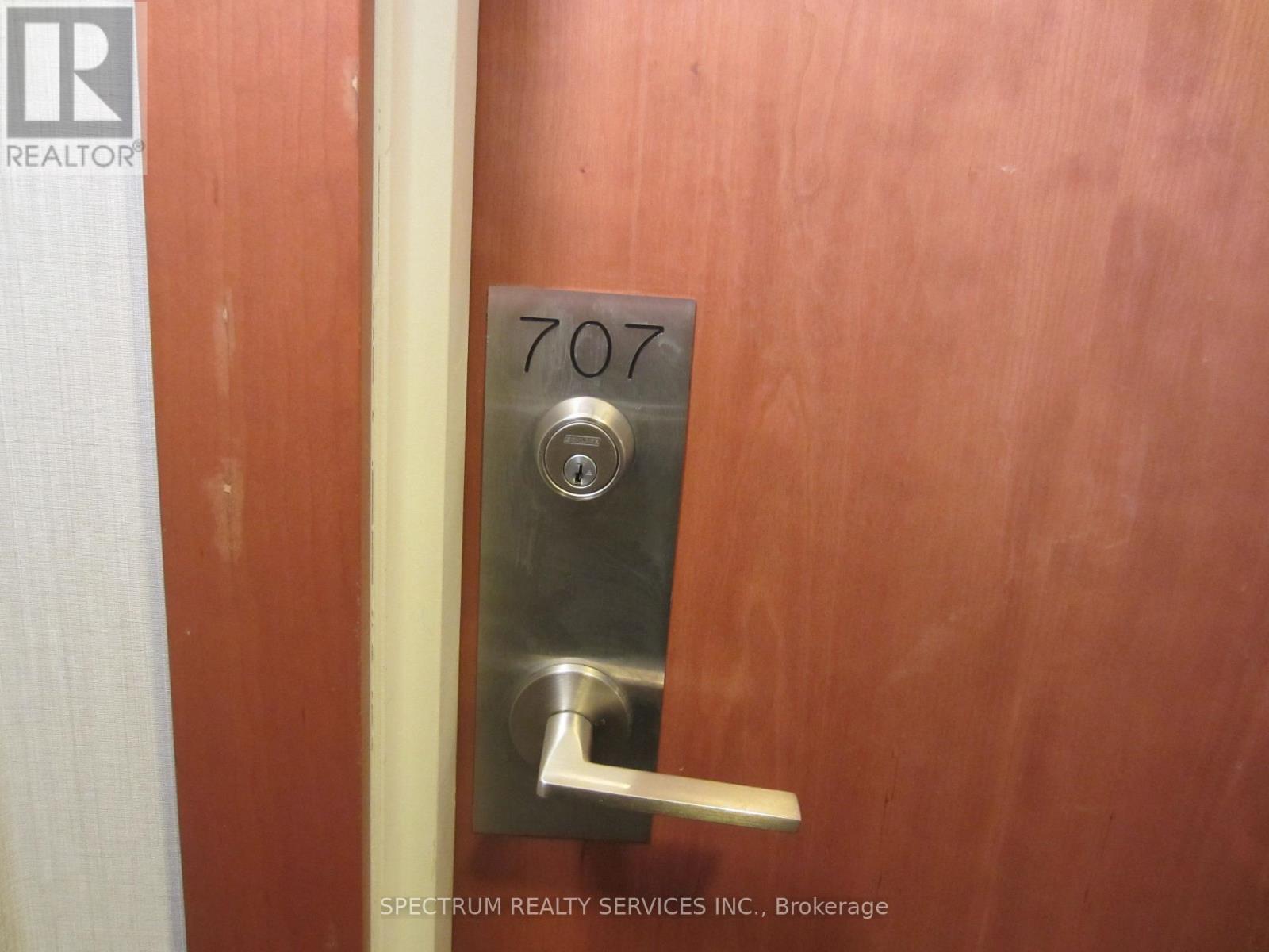 707 - 2800 Keele Street, Toronto, Ontario  M2M 0B8 - Photo 4 - W12742082