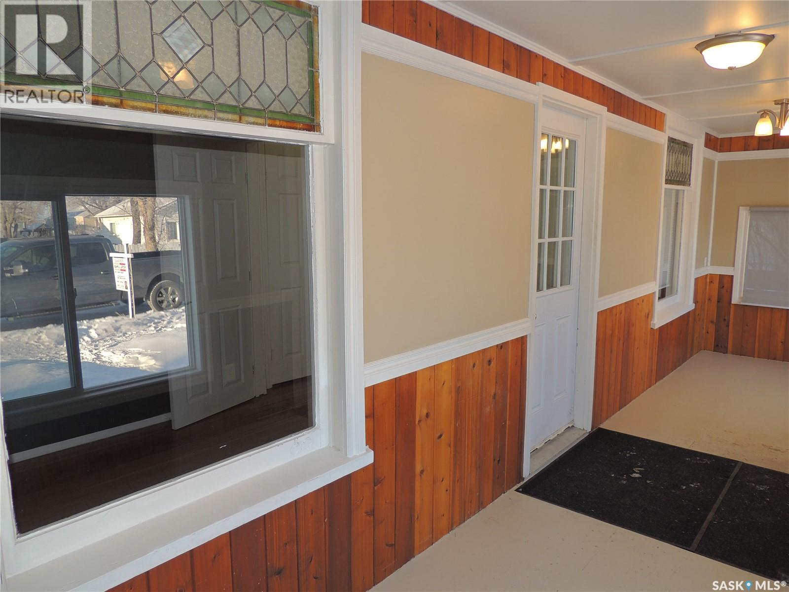 630 3rd Street, Estevan, Saskatchewan  S4A 0P6 - Photo 7 - SK012134