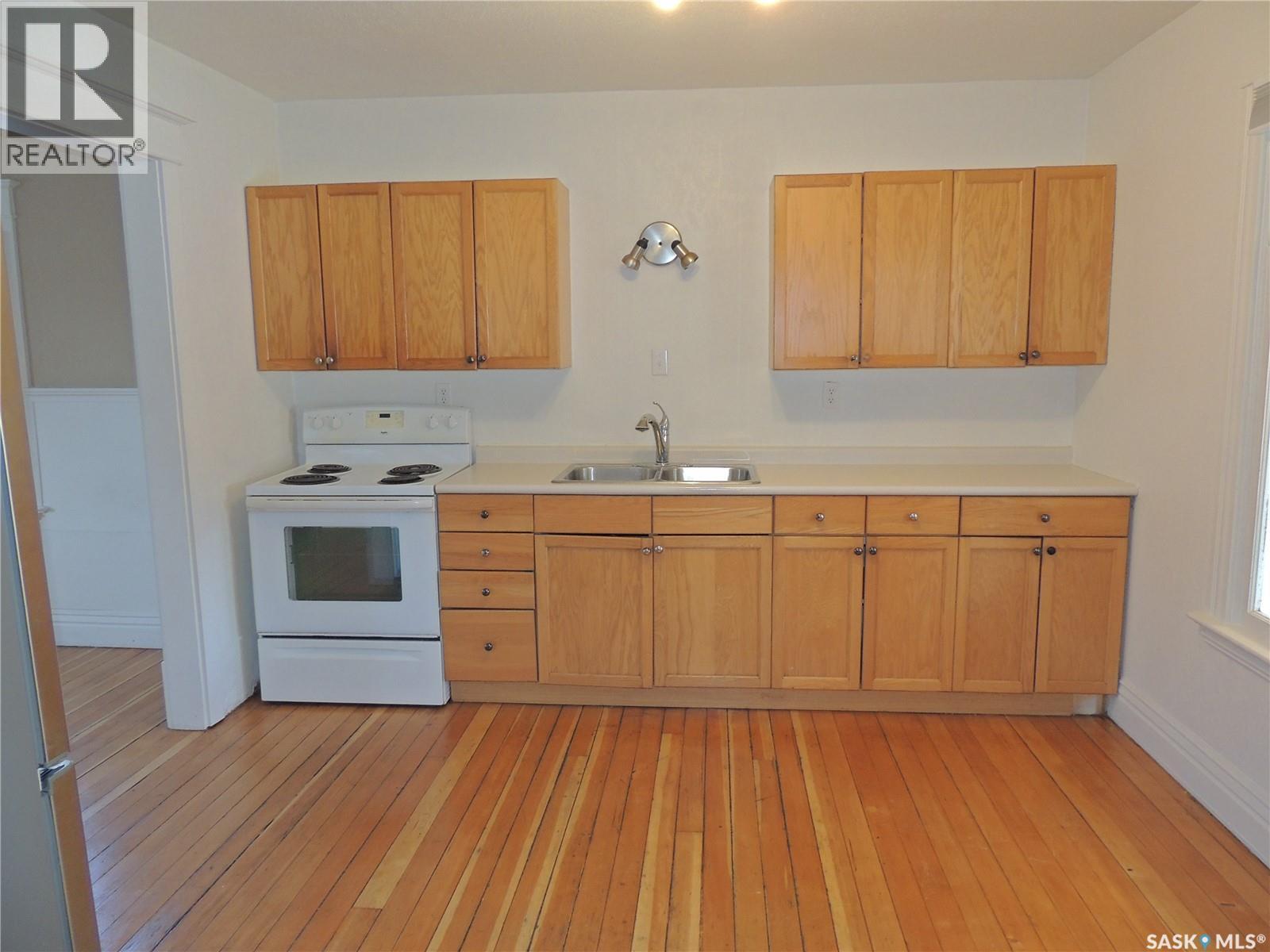 630 3rd Street, Estevan, Saskatchewan  S4A 0P6 - Photo 11 - SK012134