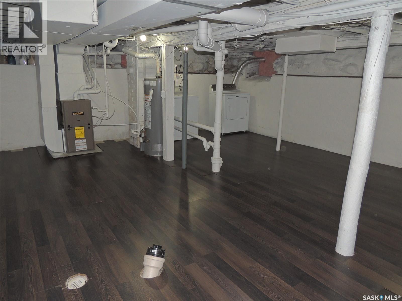 630 3rd Street, Estevan, Saskatchewan  S4A 0P6 - Photo 32 - SK012134