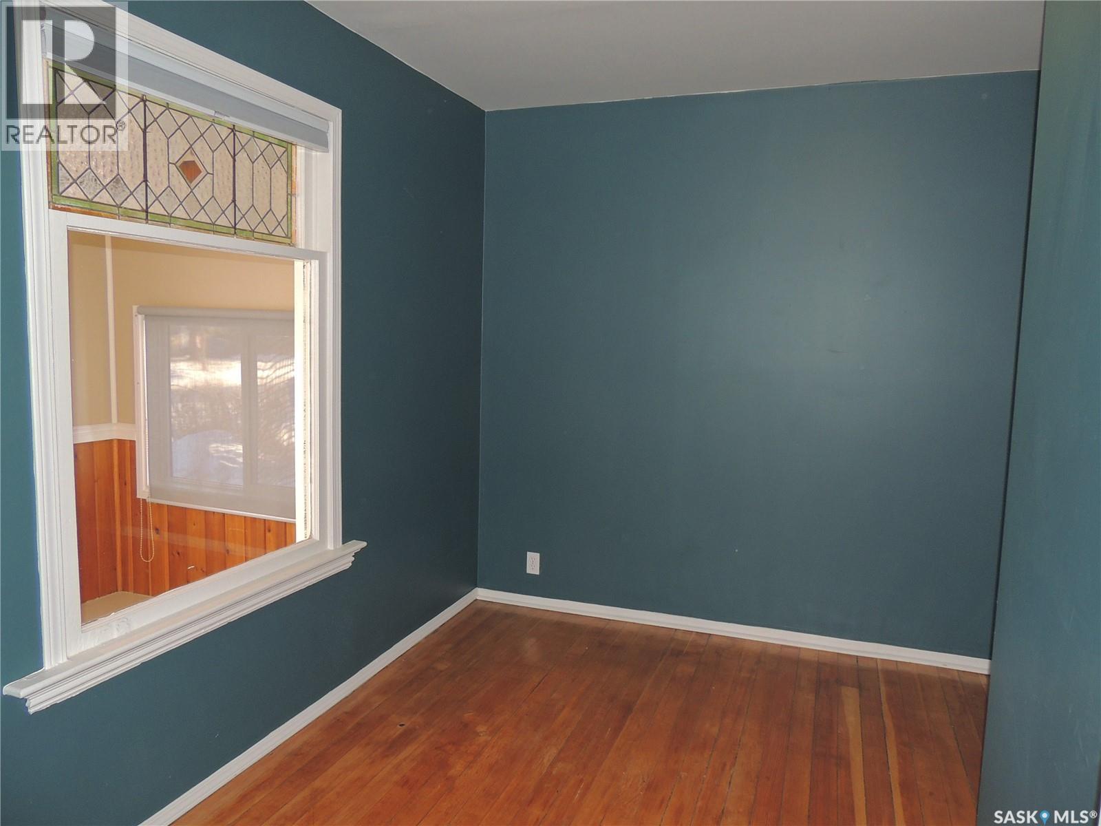 630 3rd Street, Estevan, Saskatchewan  S4A 0P6 - Photo 9 - SK012134