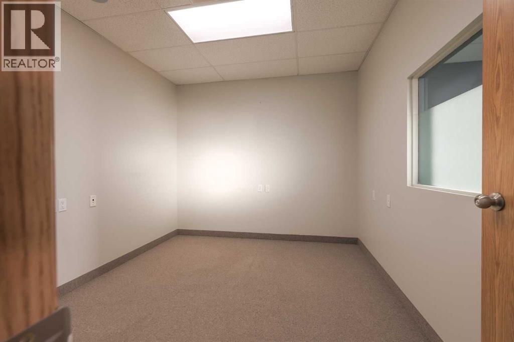 Unit 2, 5204 49 Street, Rocky Mountain House, Alberta  T4T 1T2 - Photo 6 - A2242256