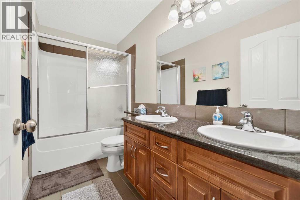 388 Grizzly Crescent N, Lethbridge, Alberta  T1H 4E6 - Photo 29 - A2278864